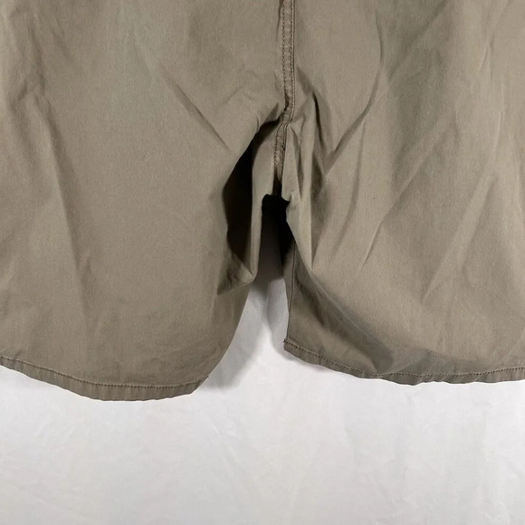 Wrangler Shorts Men's 48 Brown Pockets Cotton Blend 9.5" Inseam Button Zip - Picture 7 of 10